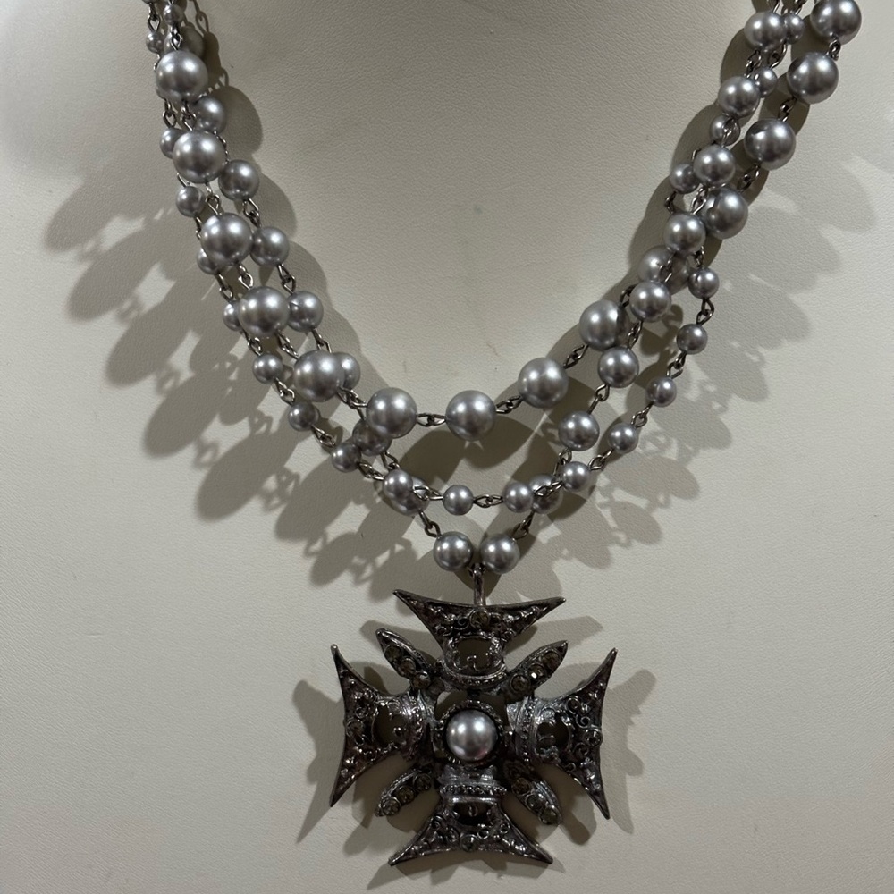 Virgin Saints & Angels Gorgeous Necklace